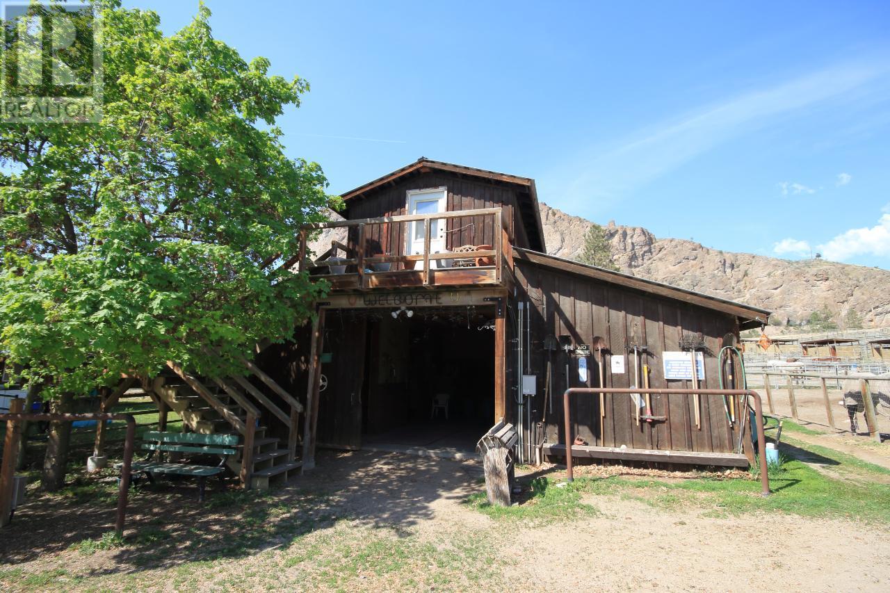 4301 MCLEAN CREEK Road