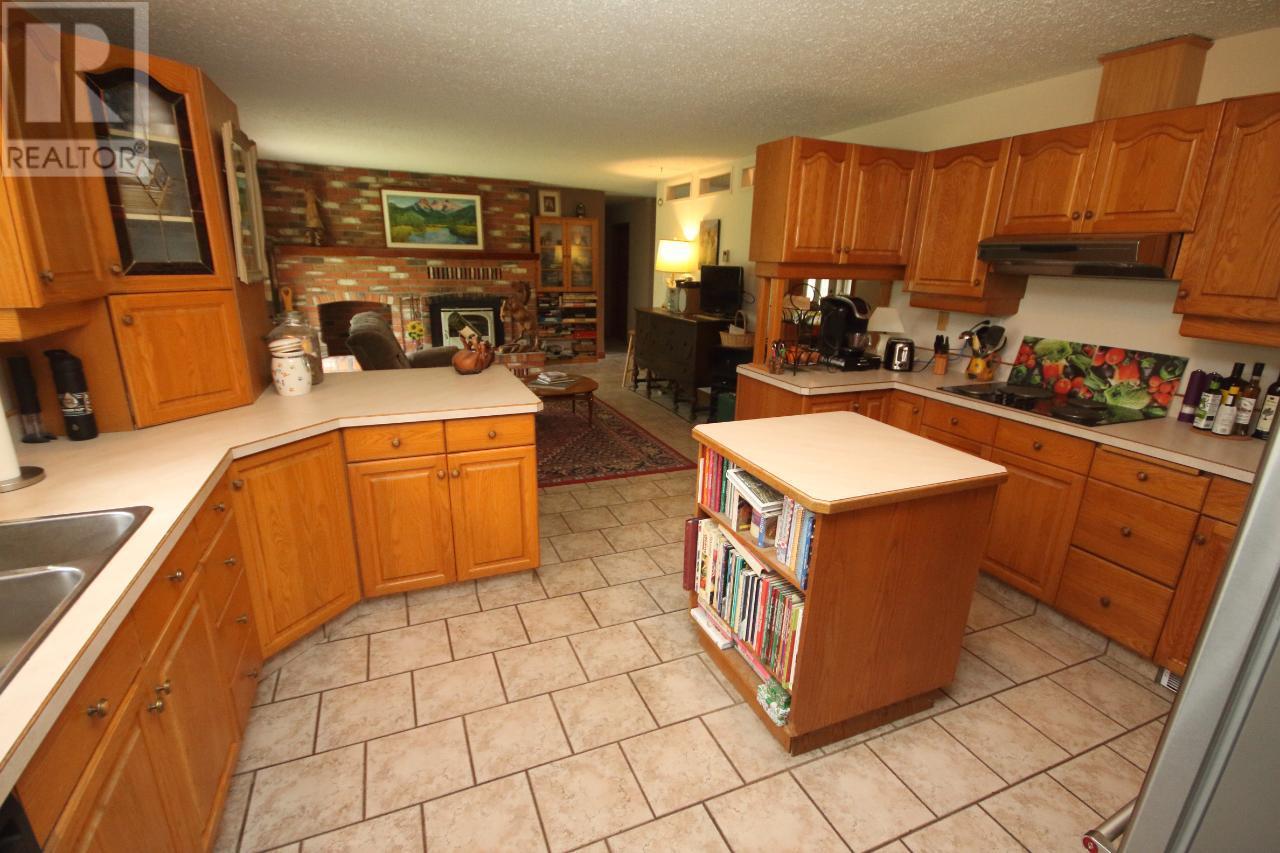 4301 MCLEAN CREEK Road