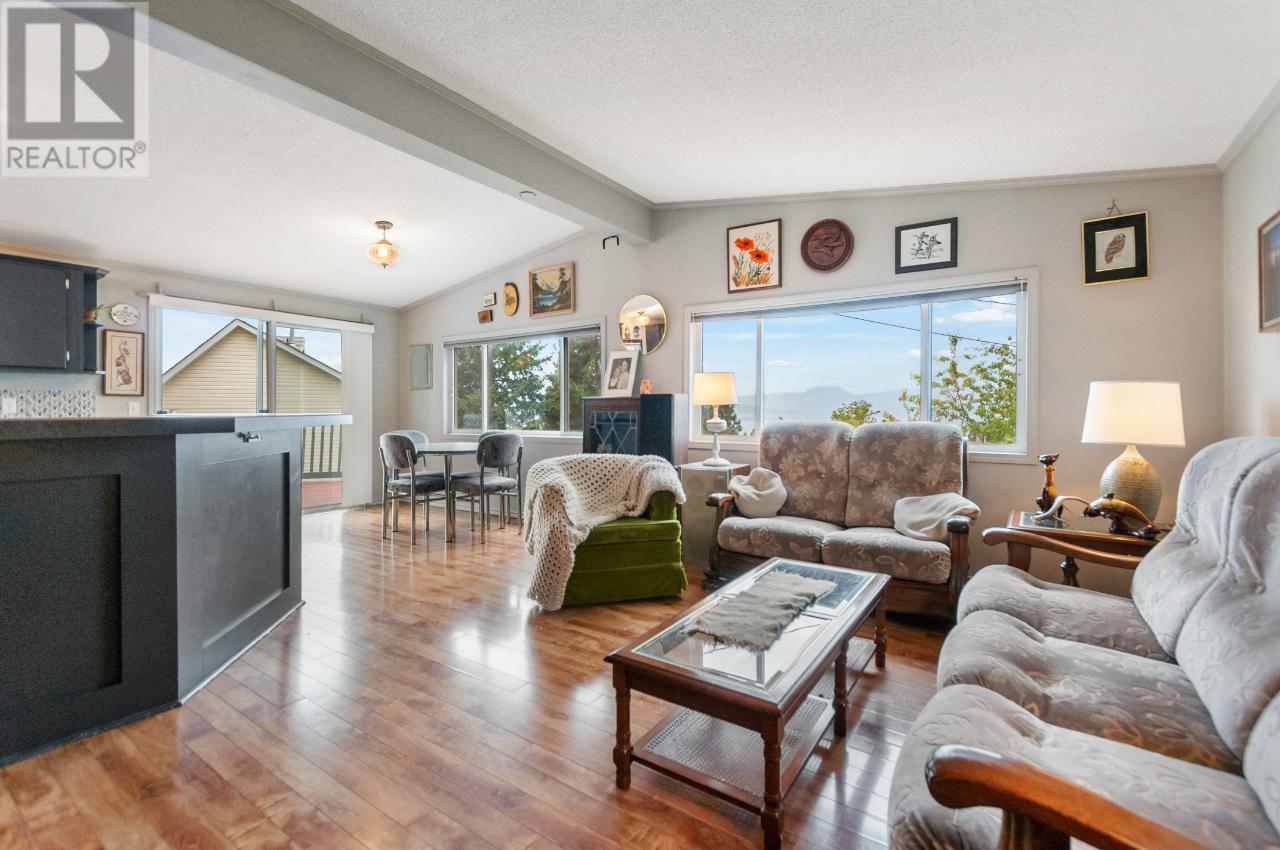 1185 UPPER DEBECK Road