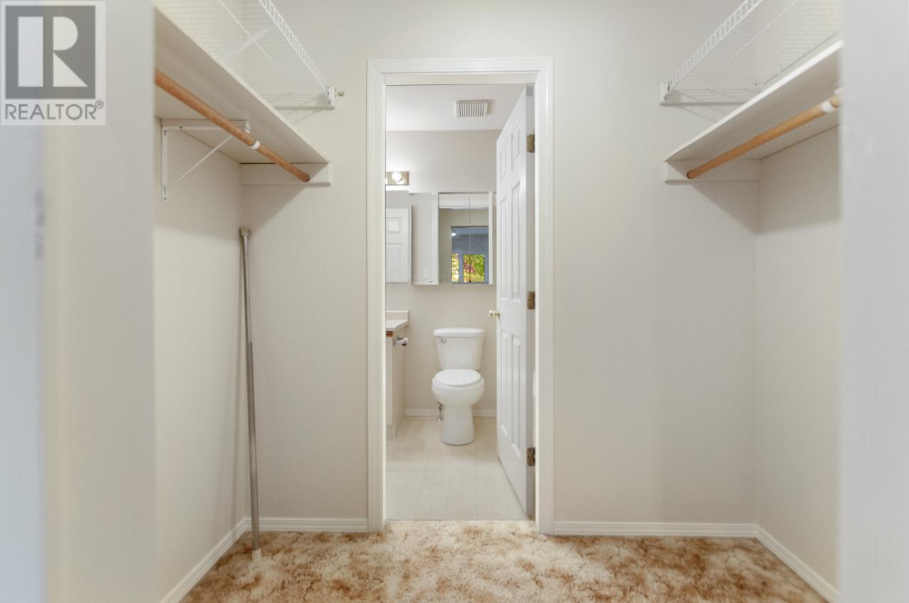 6446 MEADOWS Drive Unit# 27, #27