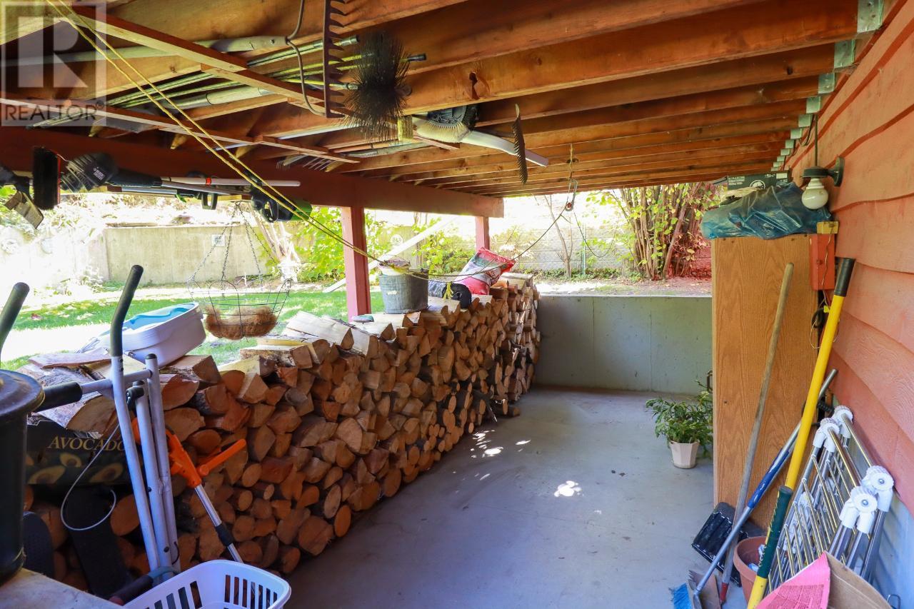 153 CLELAND Drive