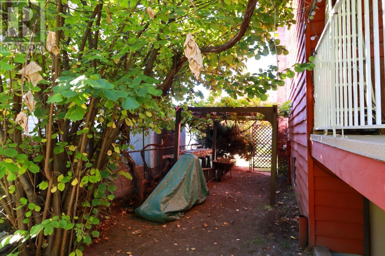 153 CLELAND Drive