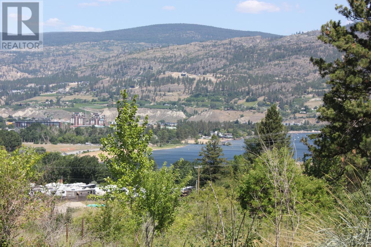 201 RIVA RIDGE EST Unit# 62, #62