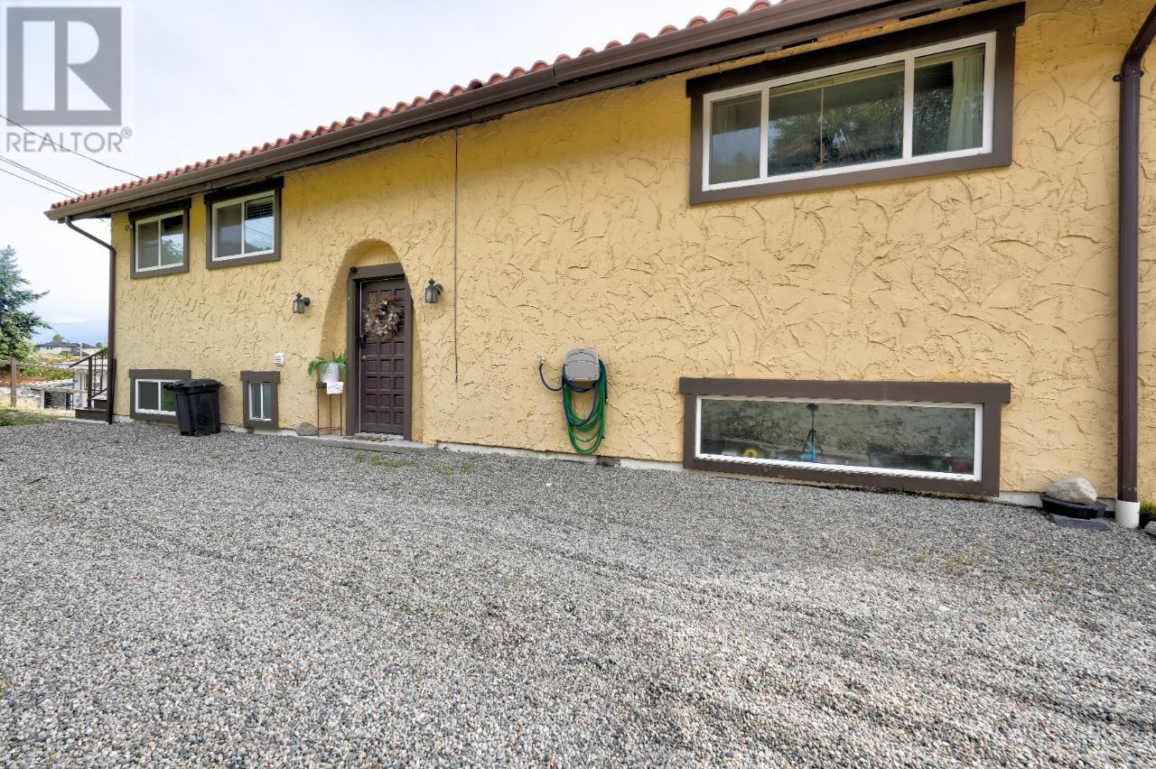 320 SAGE MESA Drive