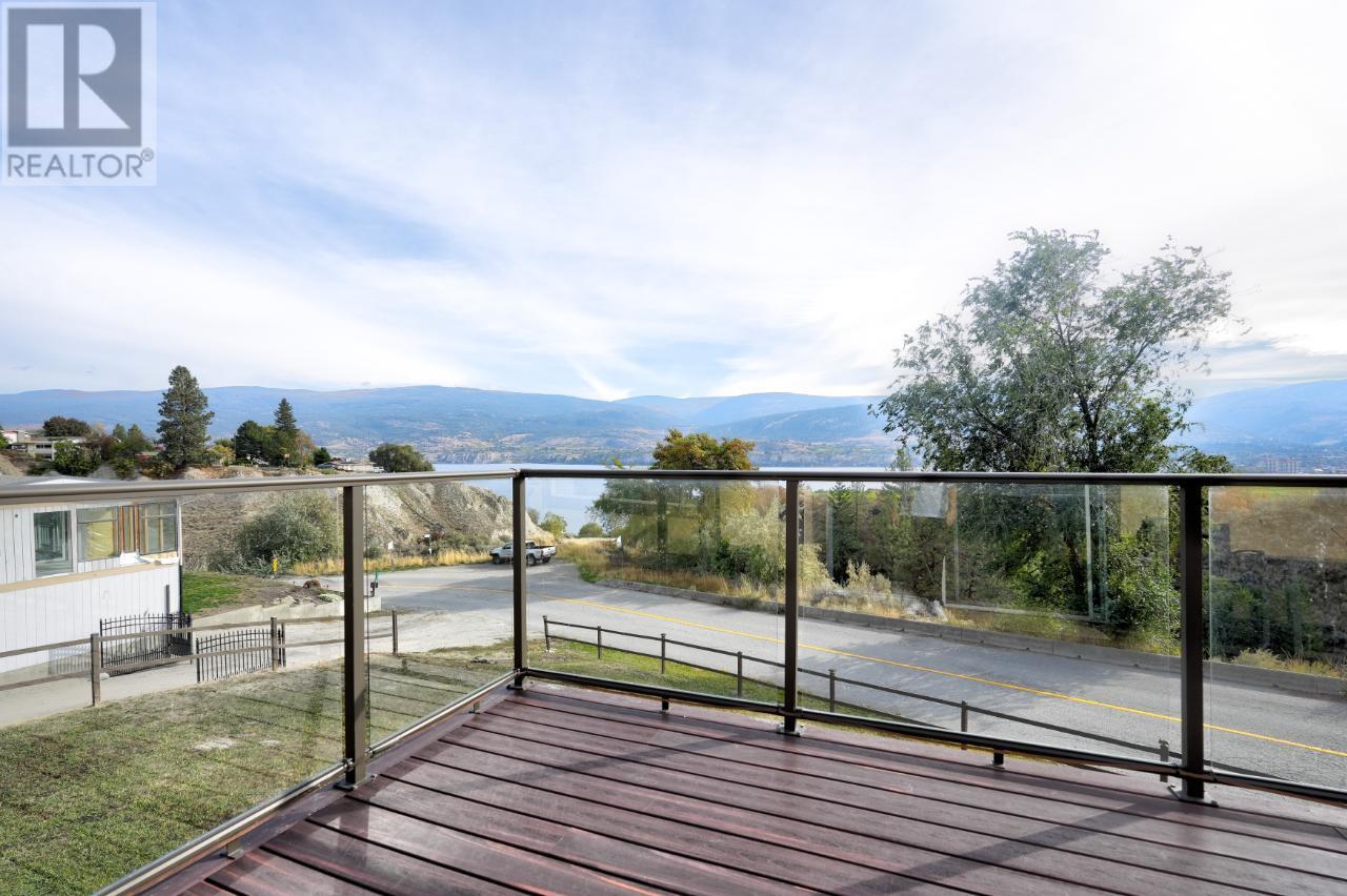 320 SAGE MESA Drive