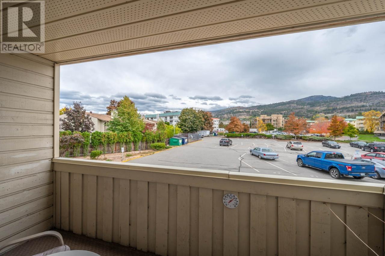 150 SKAHA Place Unit# 207, #207