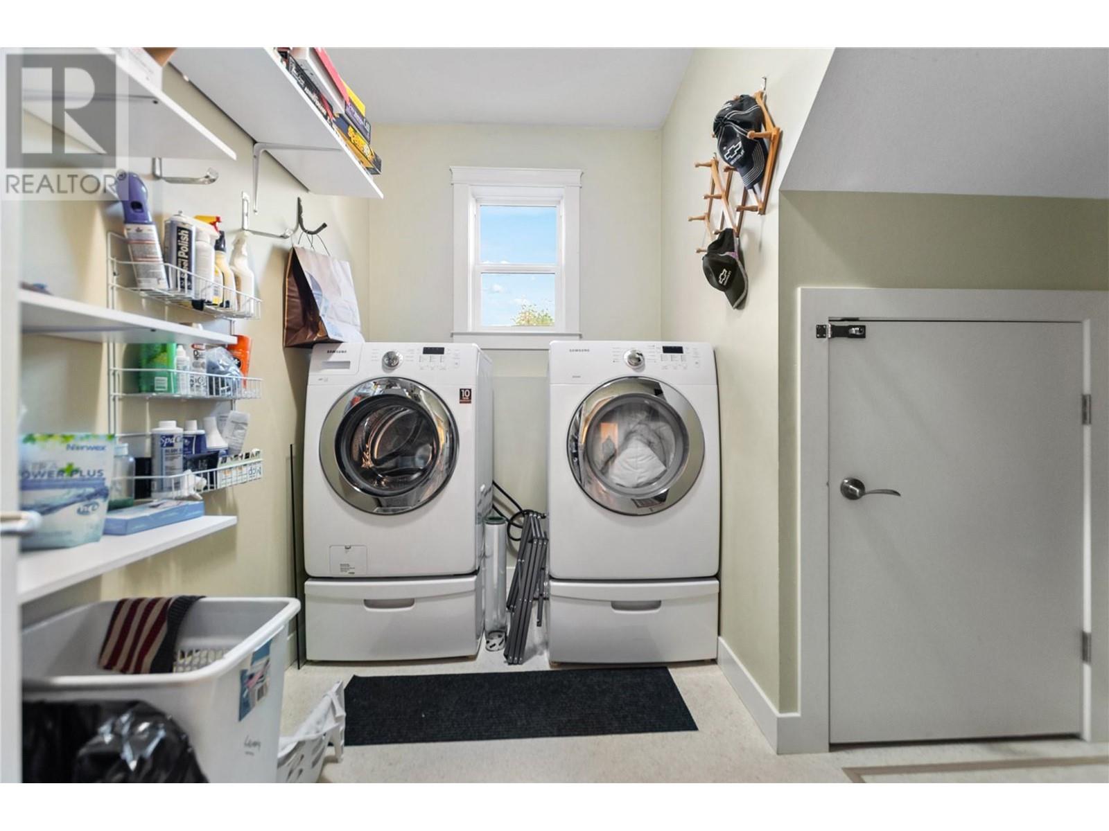 644 VICTORIA Drive Unit# 102, #102