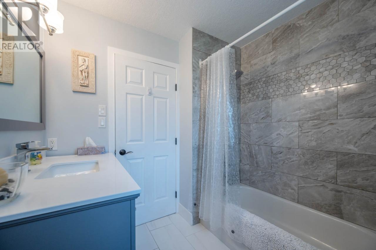 106 SUMAC RIDGE Drive