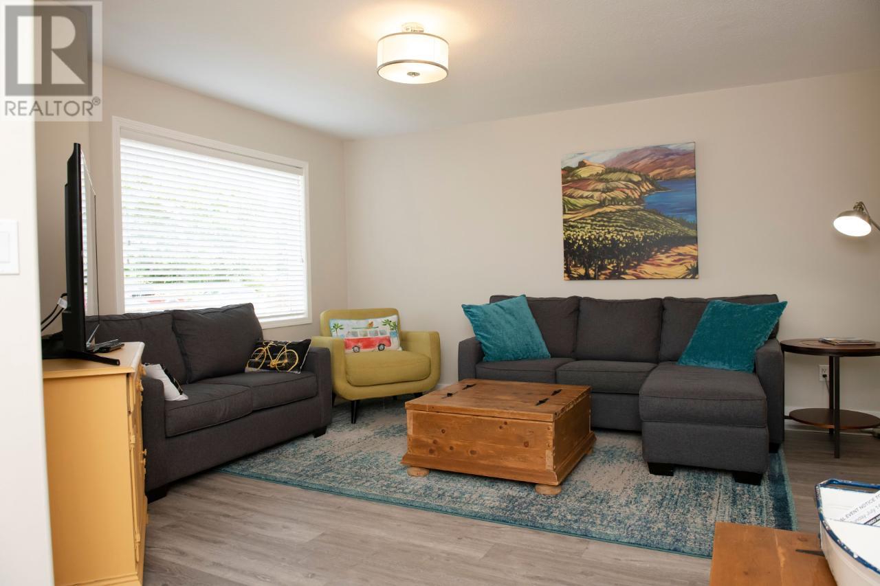 394 VANCOUVER Avenue Unit# 101, #101