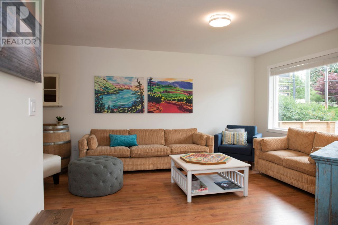 394 VANCOUVER Avenue Unit# 102, #102