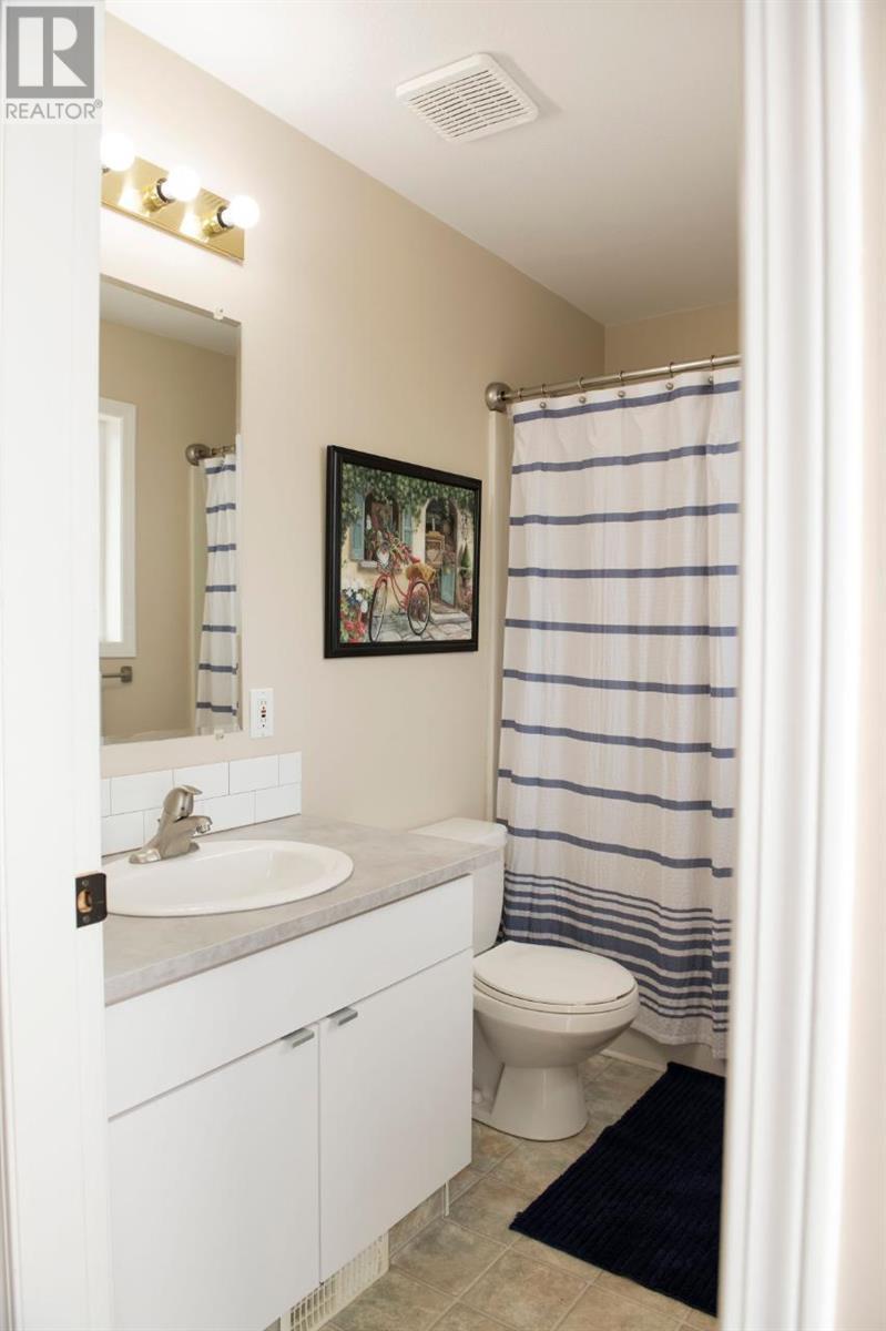 394 VANCOUVER Avenue Unit# 102, #102