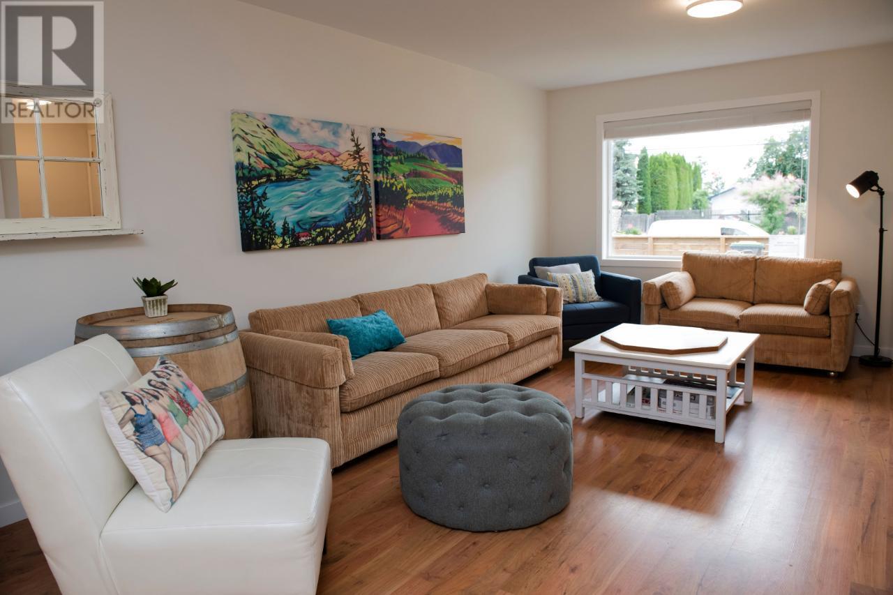 394 VANCOUVER Avenue Unit# 102, #102