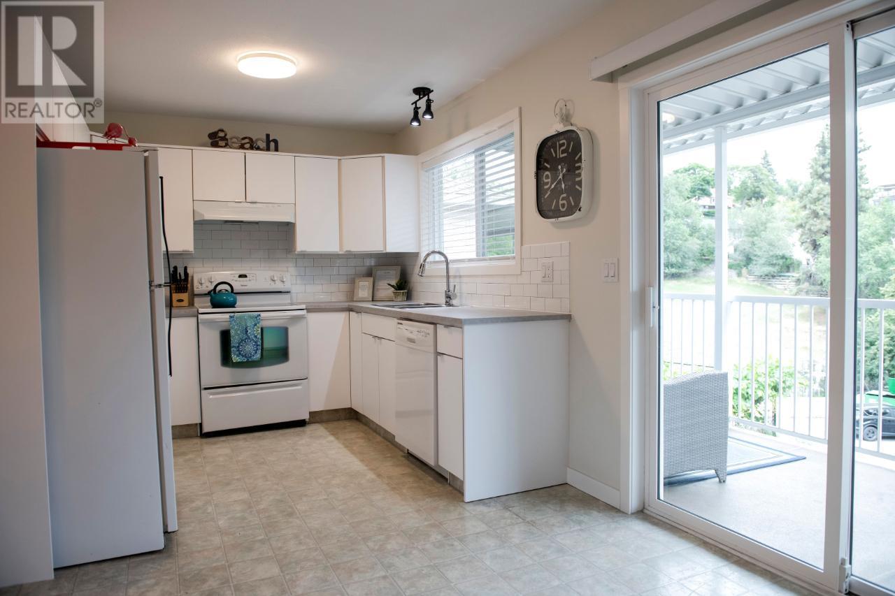 394 VANCOUVER Avenue Unit# 102, #102