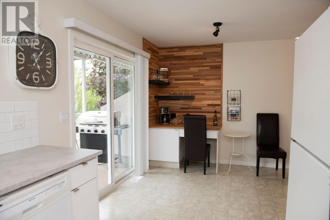 394 VANCOUVER Avenue Unit# 102, #102