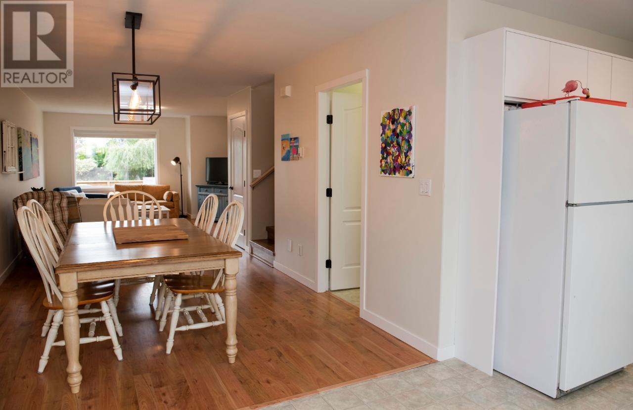 394 VANCOUVER Avenue Unit# 102, #102