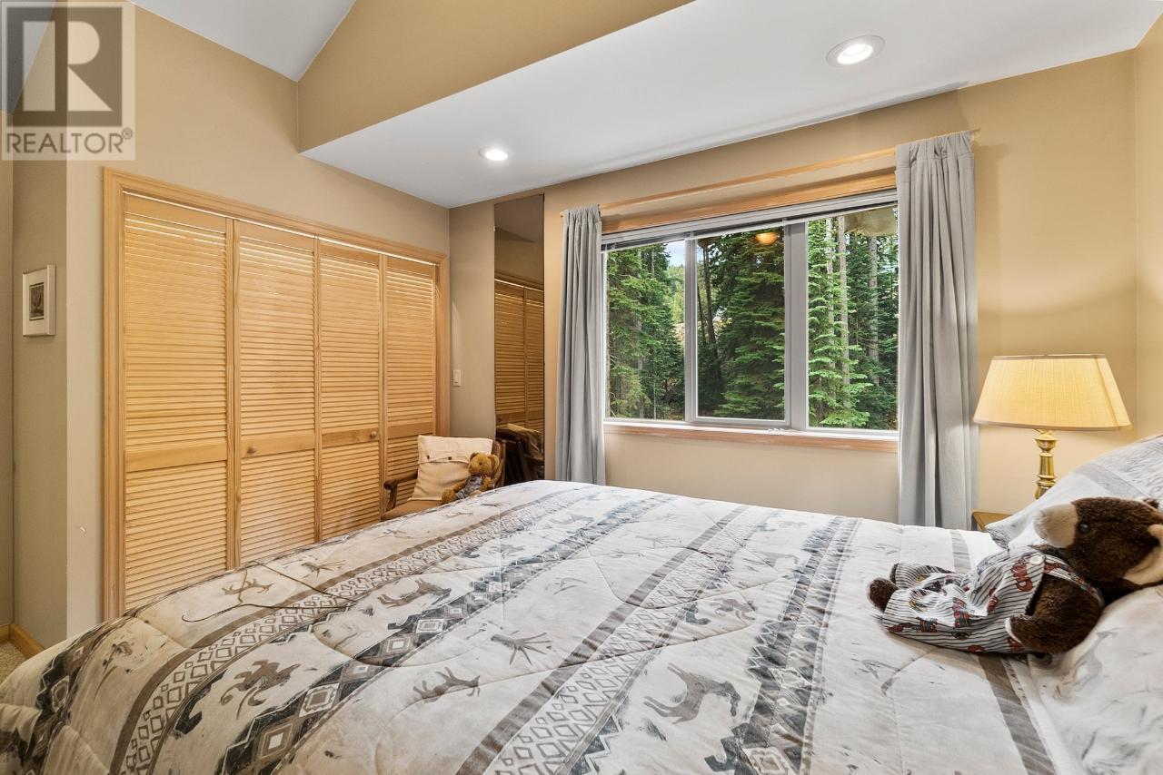 112 WHITETAIL Road