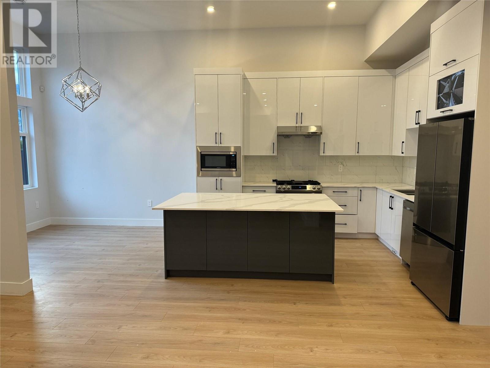 170 ARNOTT Place Unit# 101, #101