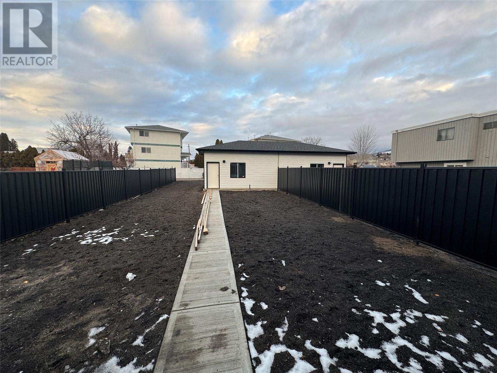 170 ARNOTT Place Unit# 102, #102