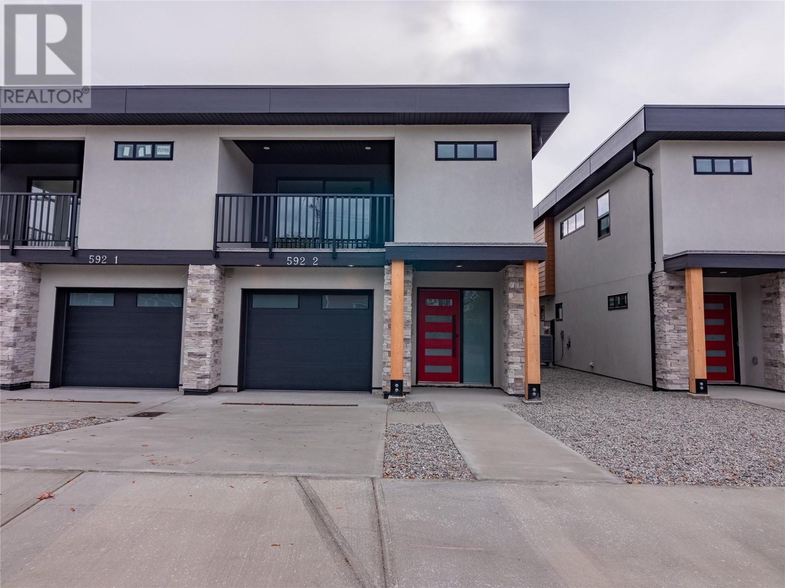 592 FORESTBROOK Drive Unit# 1, #1