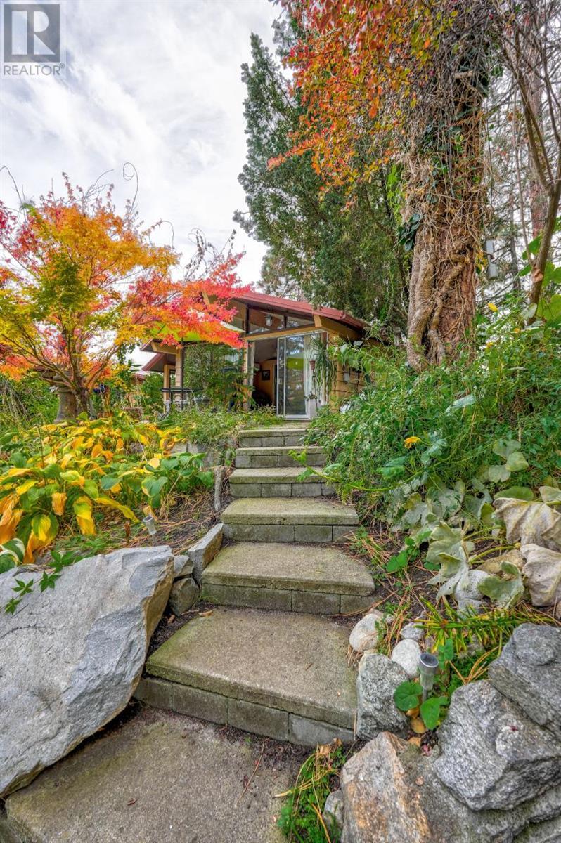 482 PINEHILL Road