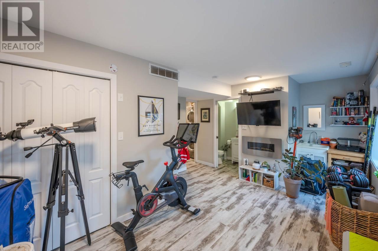 3153 PARIS Street Unit# 137, #137