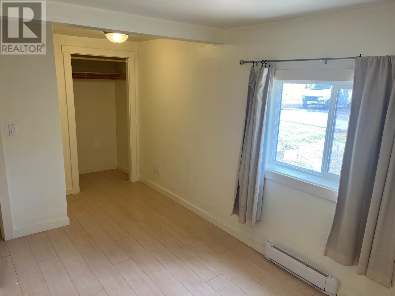 13217 VICTORIA Road
