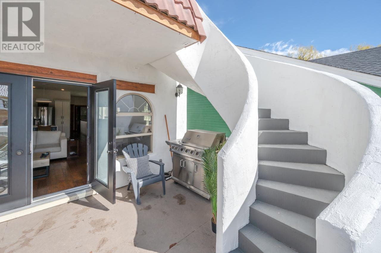 315 SUDBURY Avenue