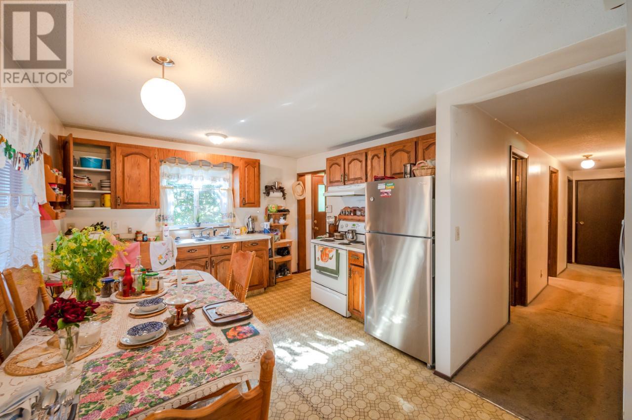 424 CONKLIN Avenue