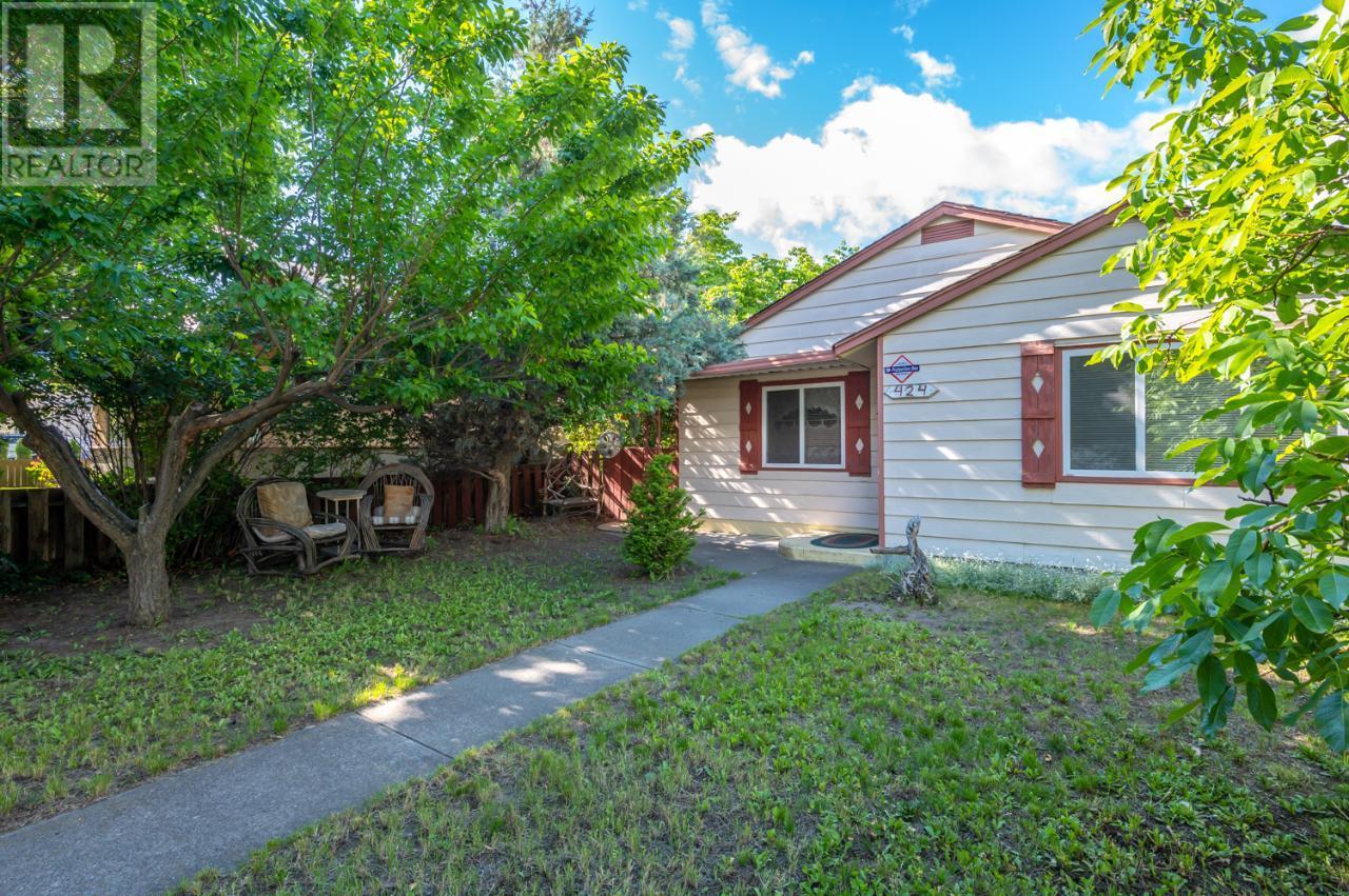424 CONKLIN Avenue