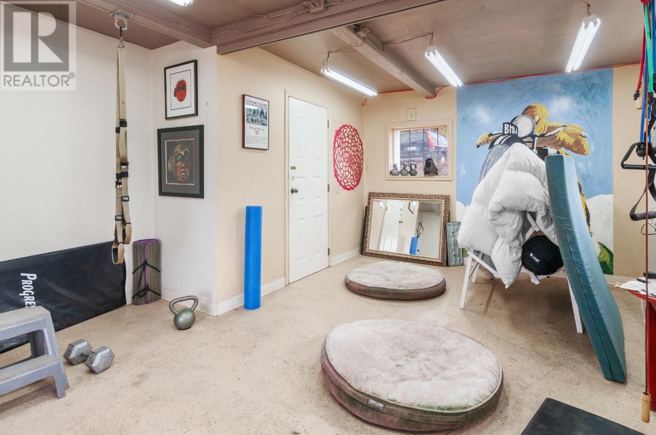 12033 FYFFE Road