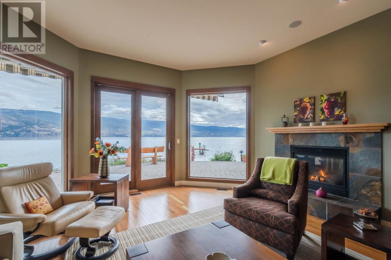 17019 LAKESHORE Drive