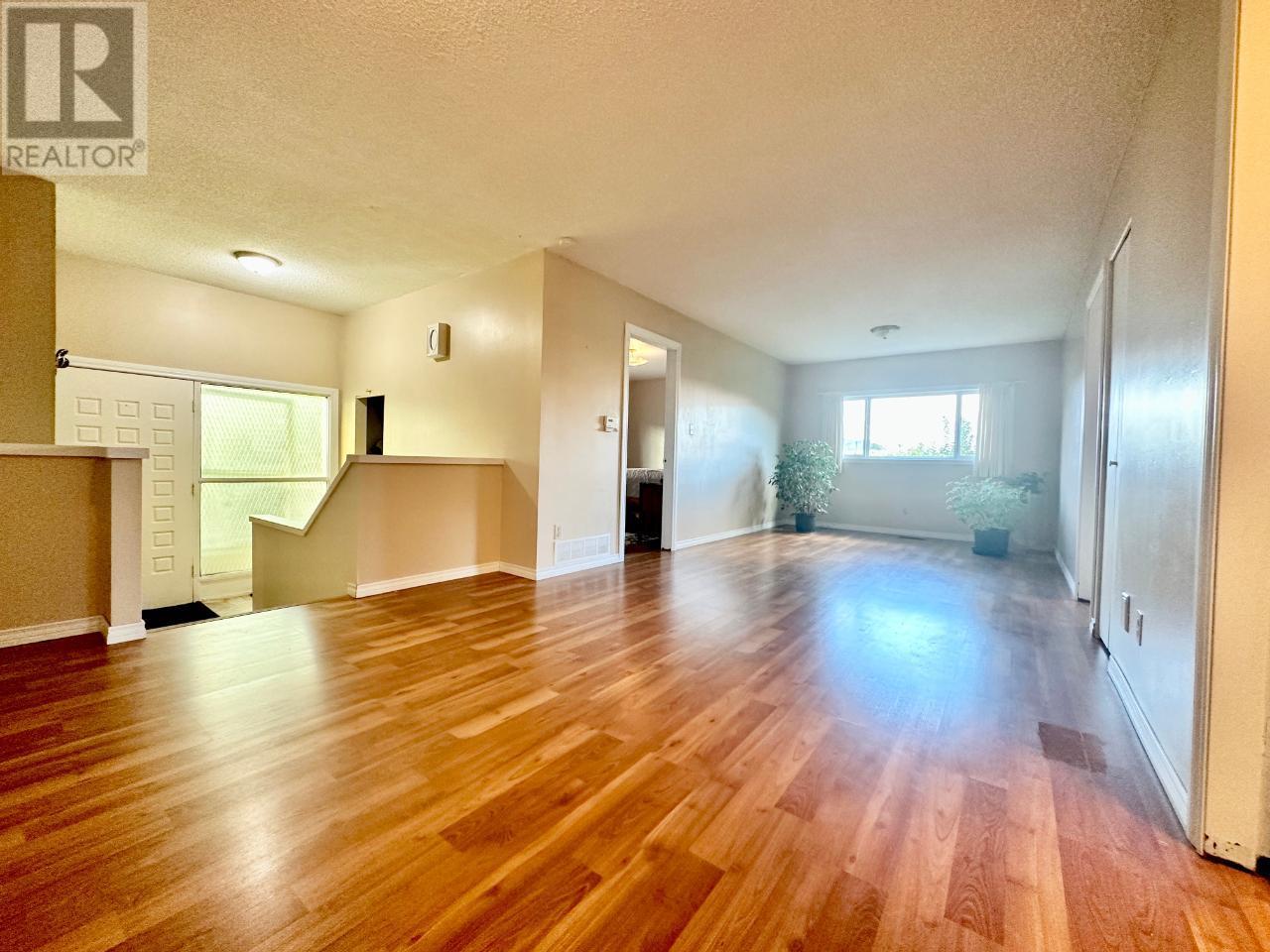 4923 RYEGRASS Road