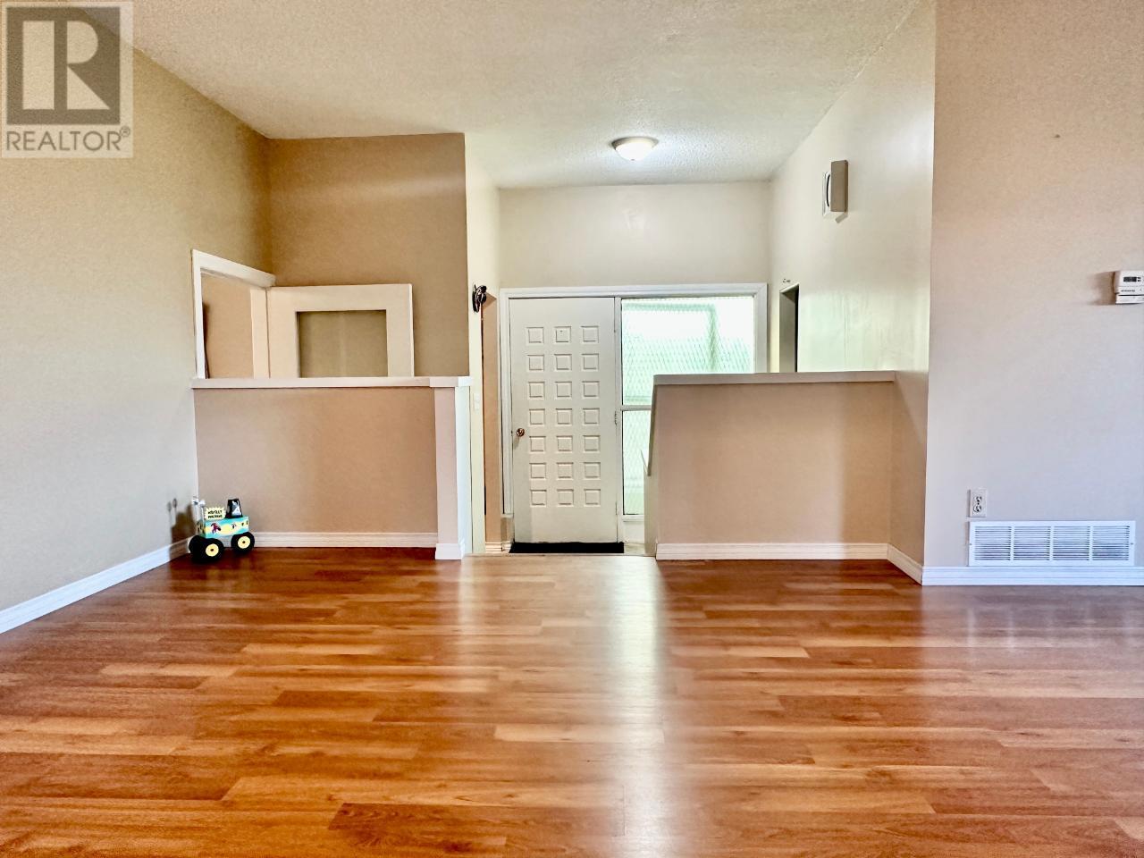 4923 RYEGRASS Road