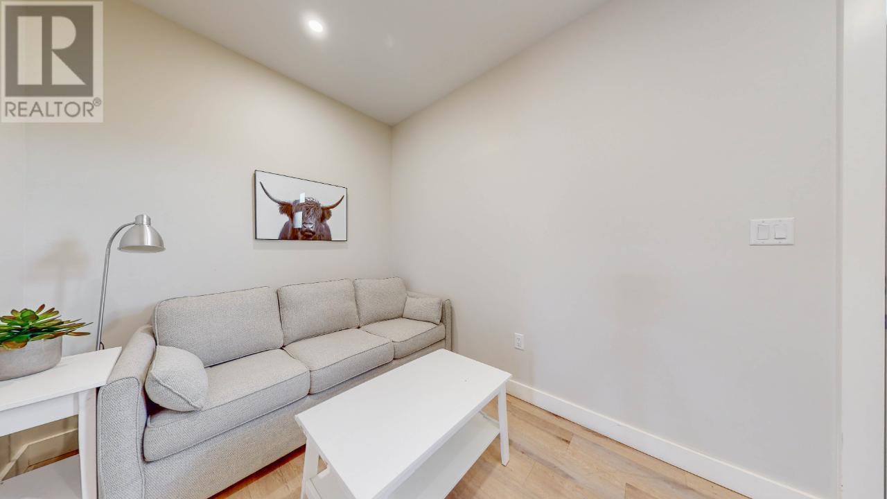190 BASSETT Street Unit# 103, #103