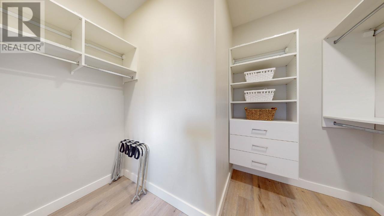 190 BASSETT Street Unit# 103, #103