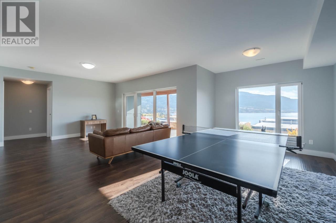 124 VIEW Road