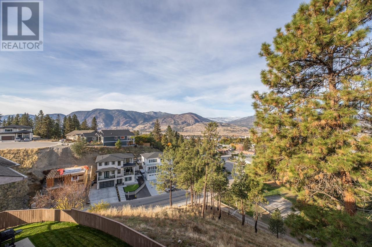 705 BALSAM Avenue Unit# 115, #115