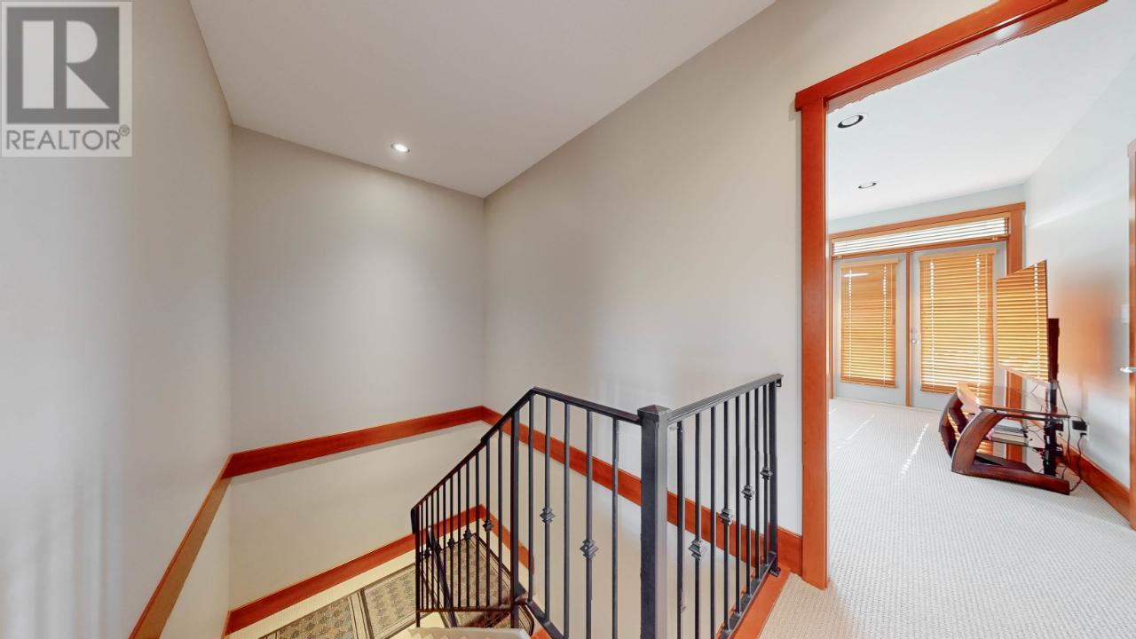 7200 COTTONWOOD Drive Unit# 32, #32