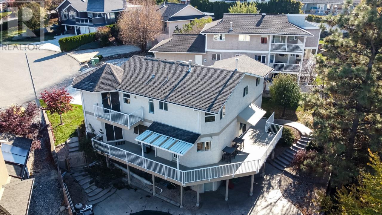 152 MCCAULEY Place