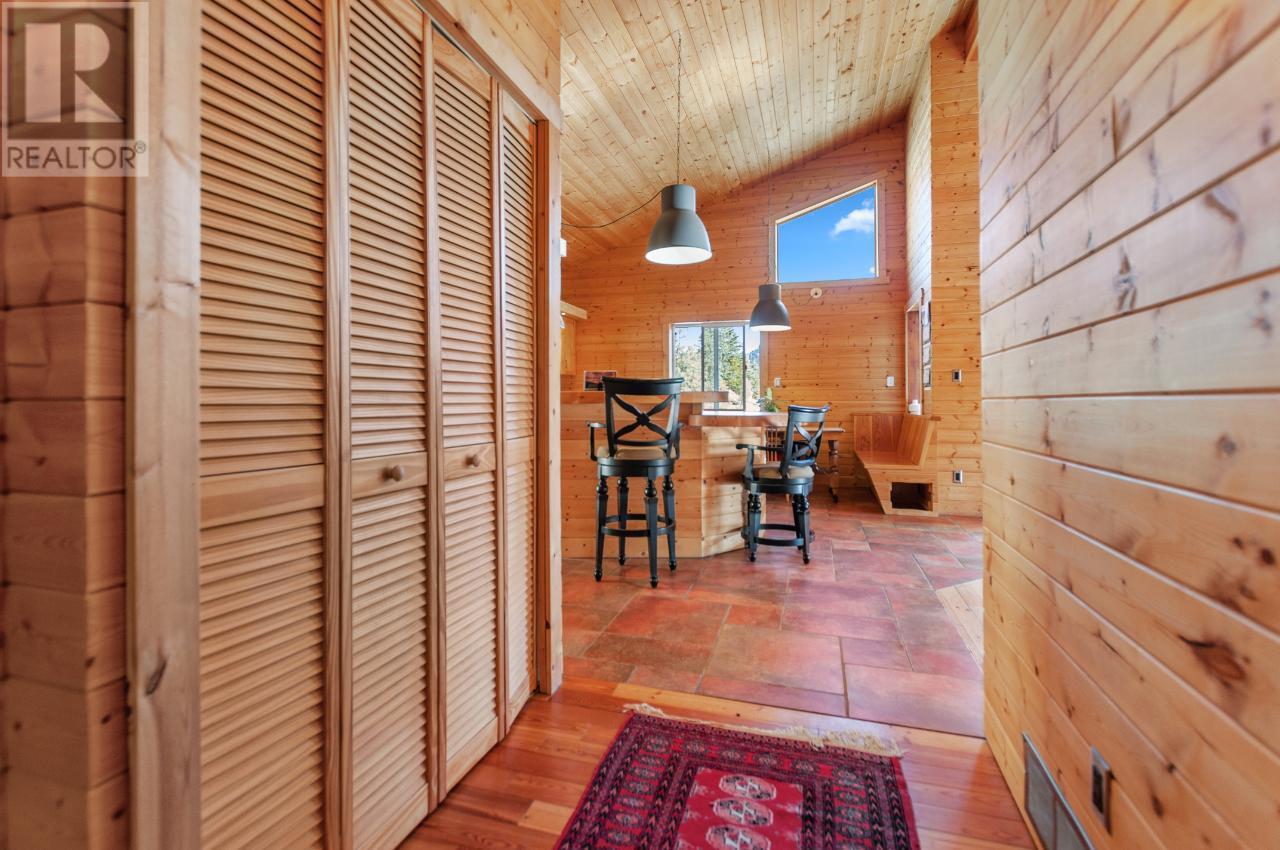 1918 GREEN MOUNTAIN Road