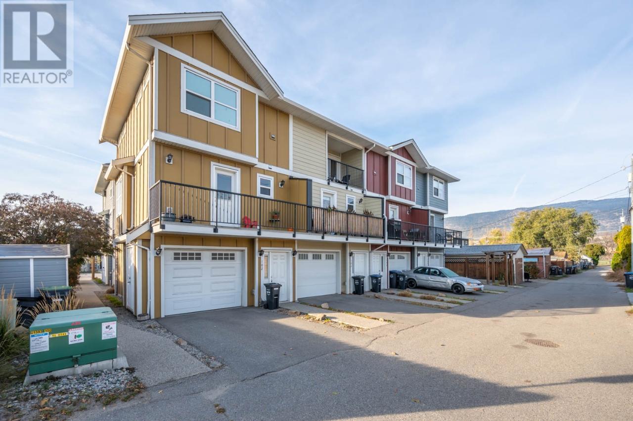 707 REVELSTOKE Avenue Unit# 102, #102