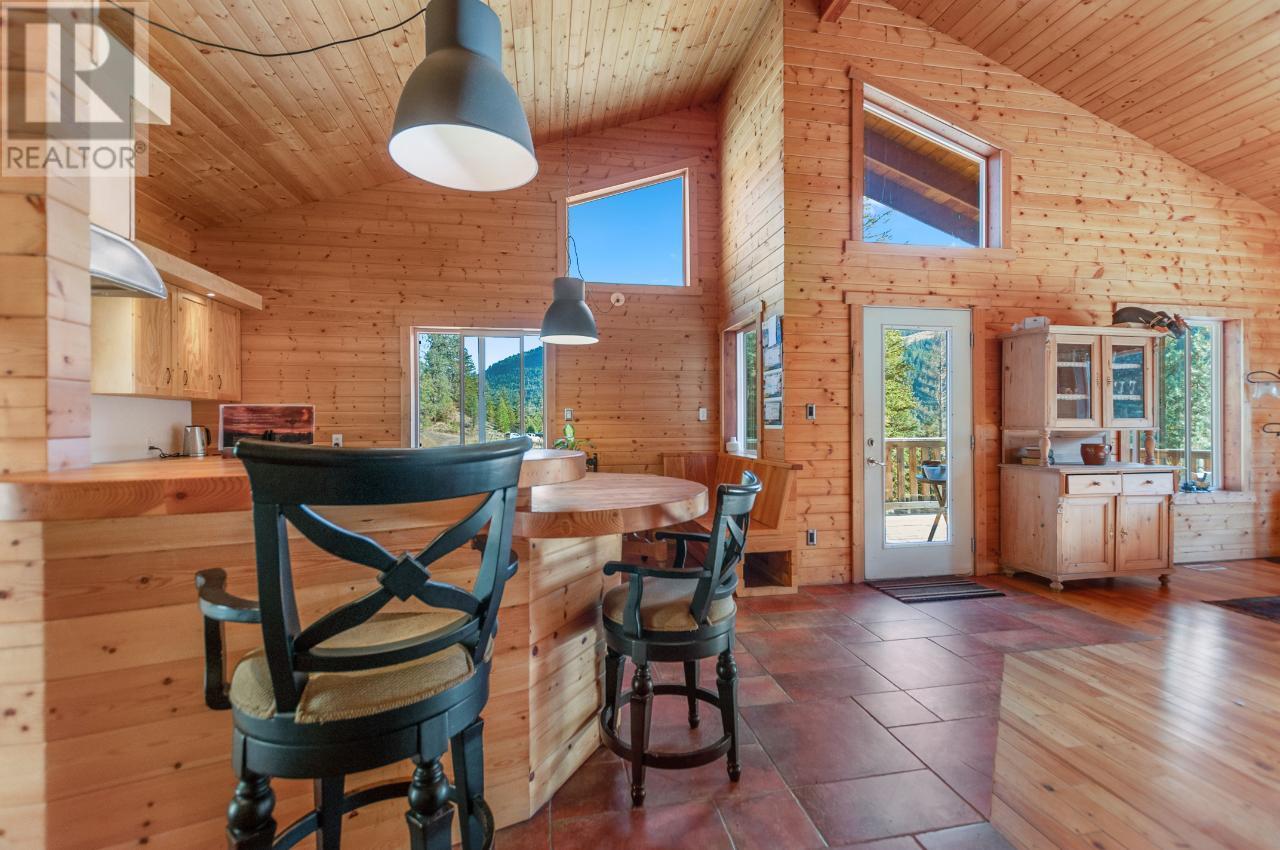 1918 GREEN MOUNTAIN Road