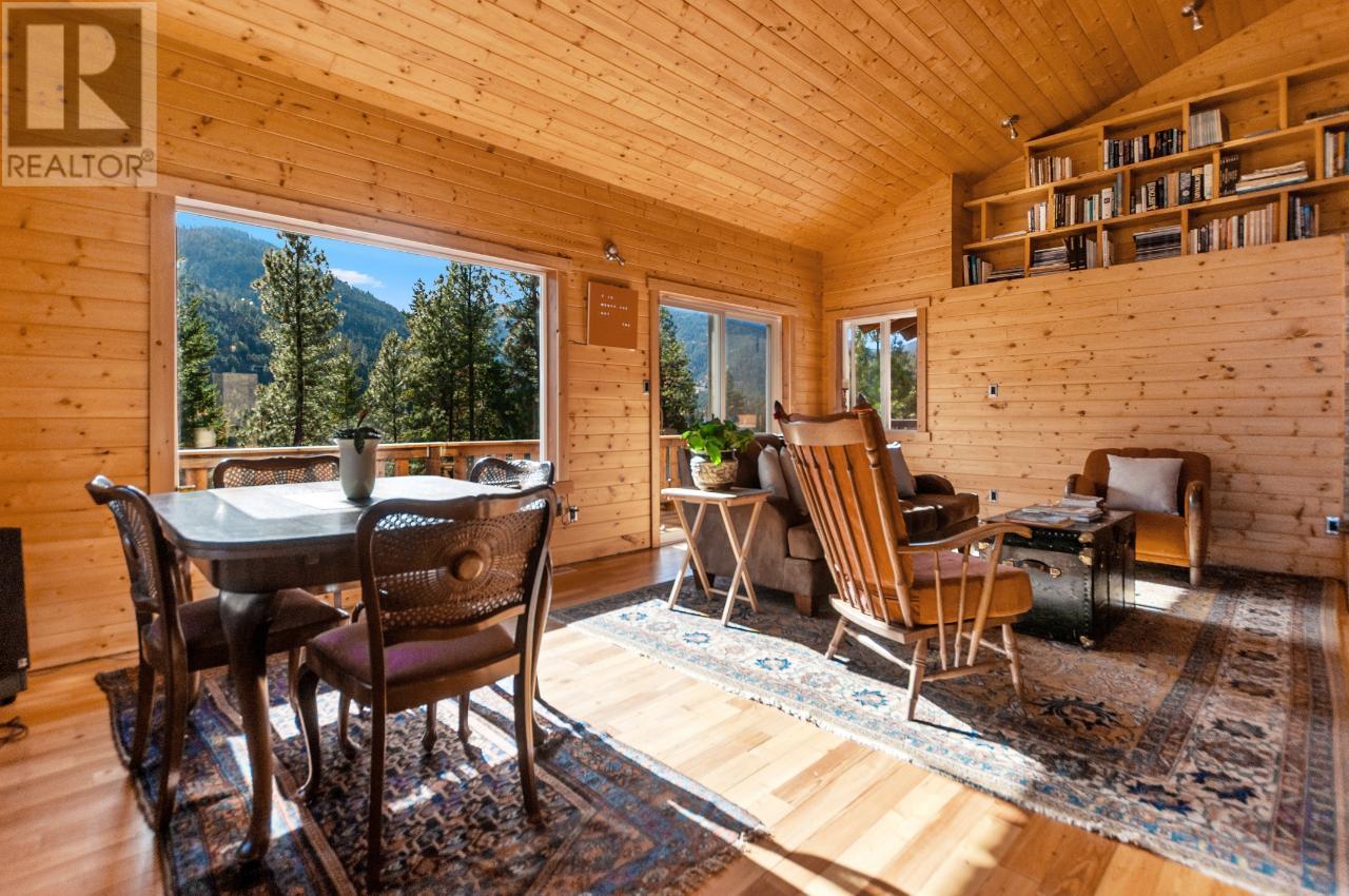 1918 GREEN MOUNTAIN Road