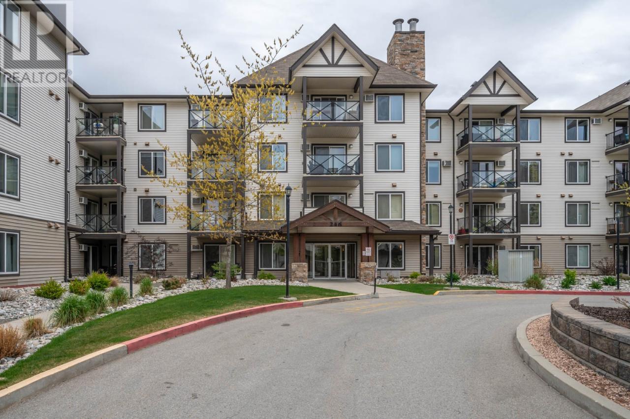 246 HASTINGS Avenue Unit# 406, #406
