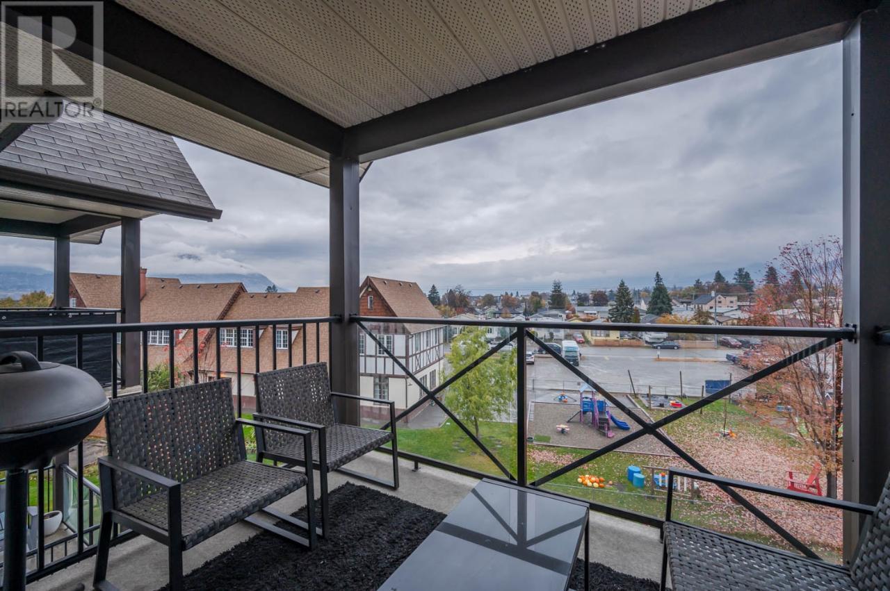 246 HASTINGS Avenue Unit# 406, #406
