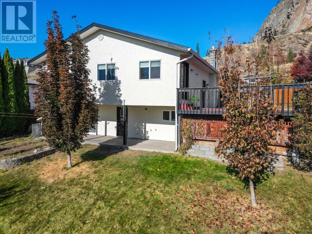 4441 MALLORY Crescent