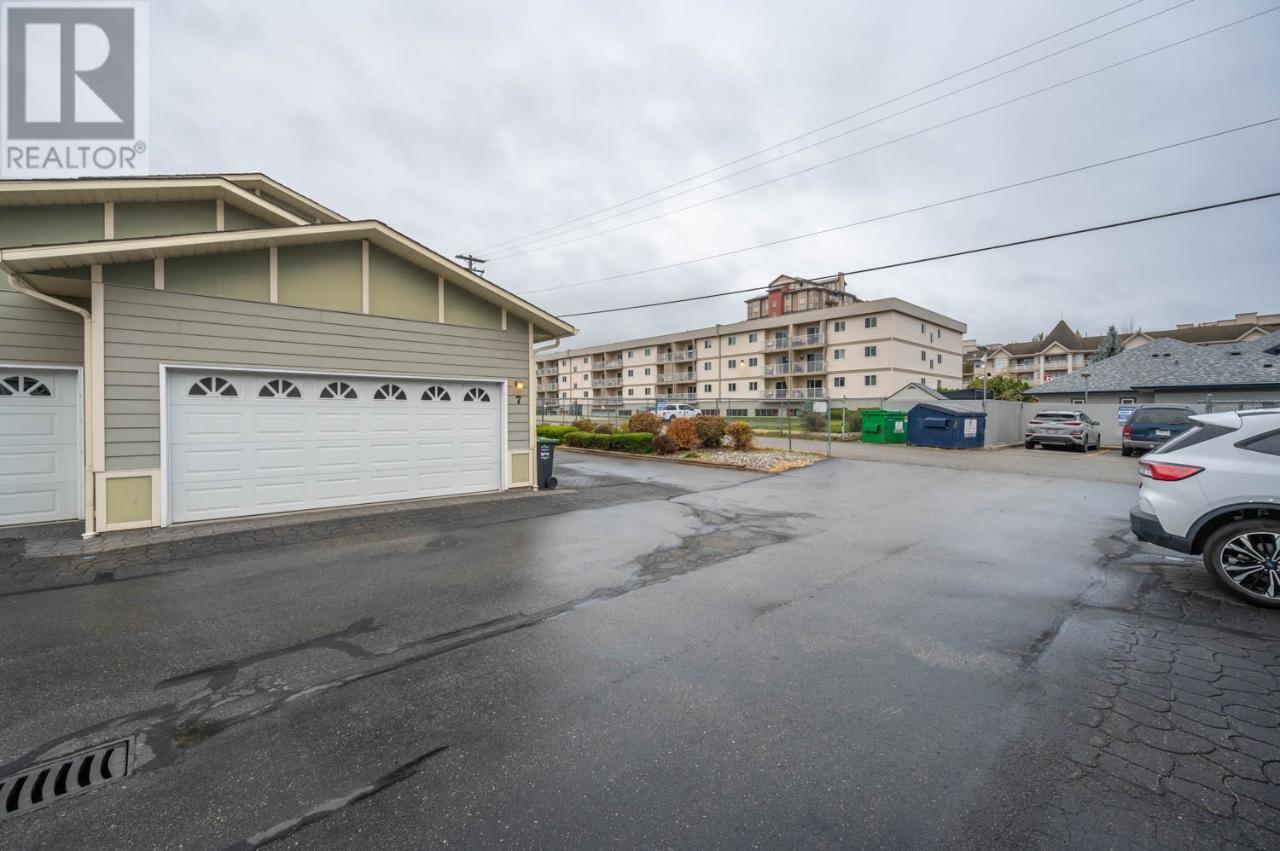 148 ROY Avenue Unit# 7, #7