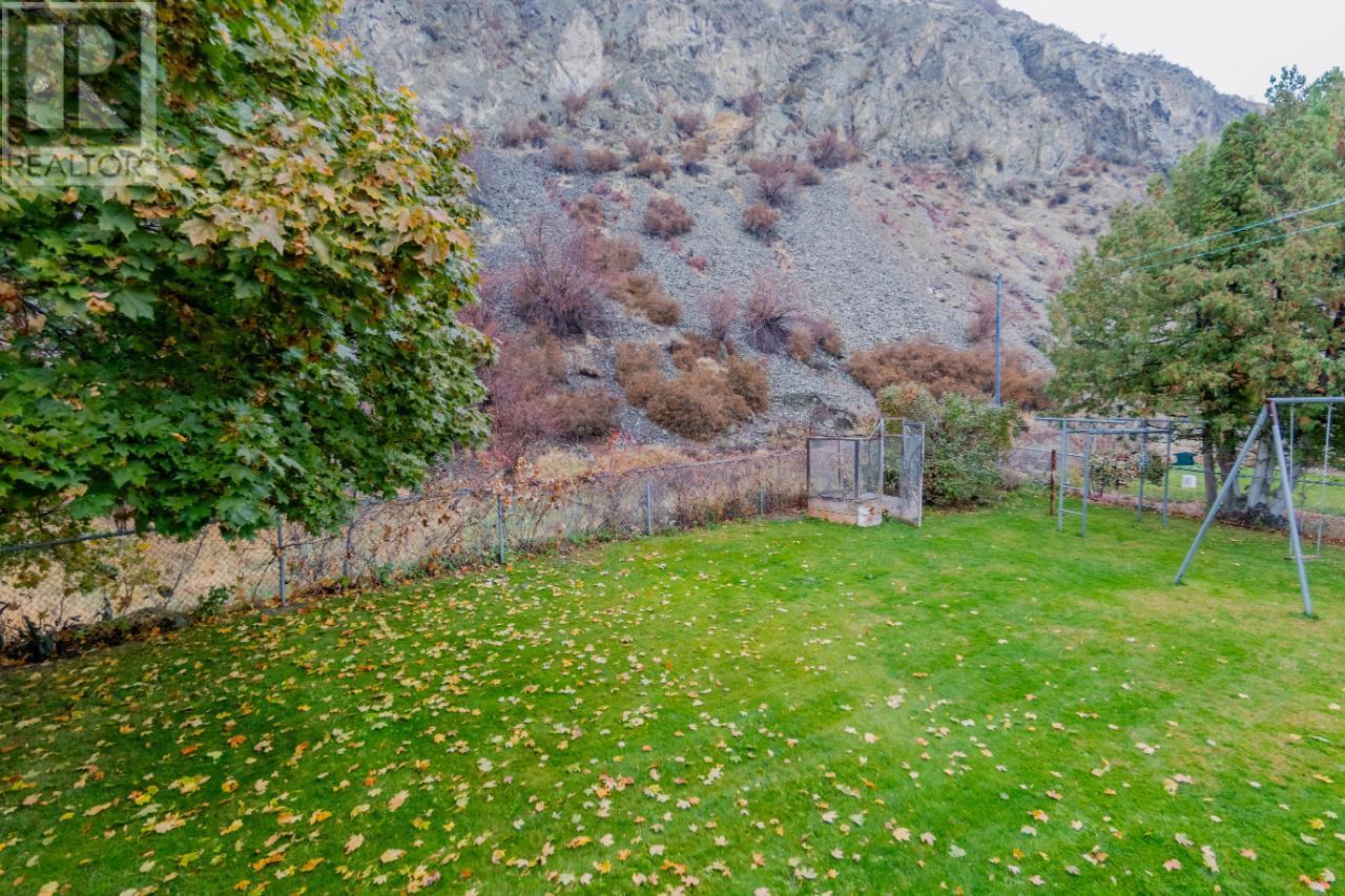 990 MORNINGSTAR Road