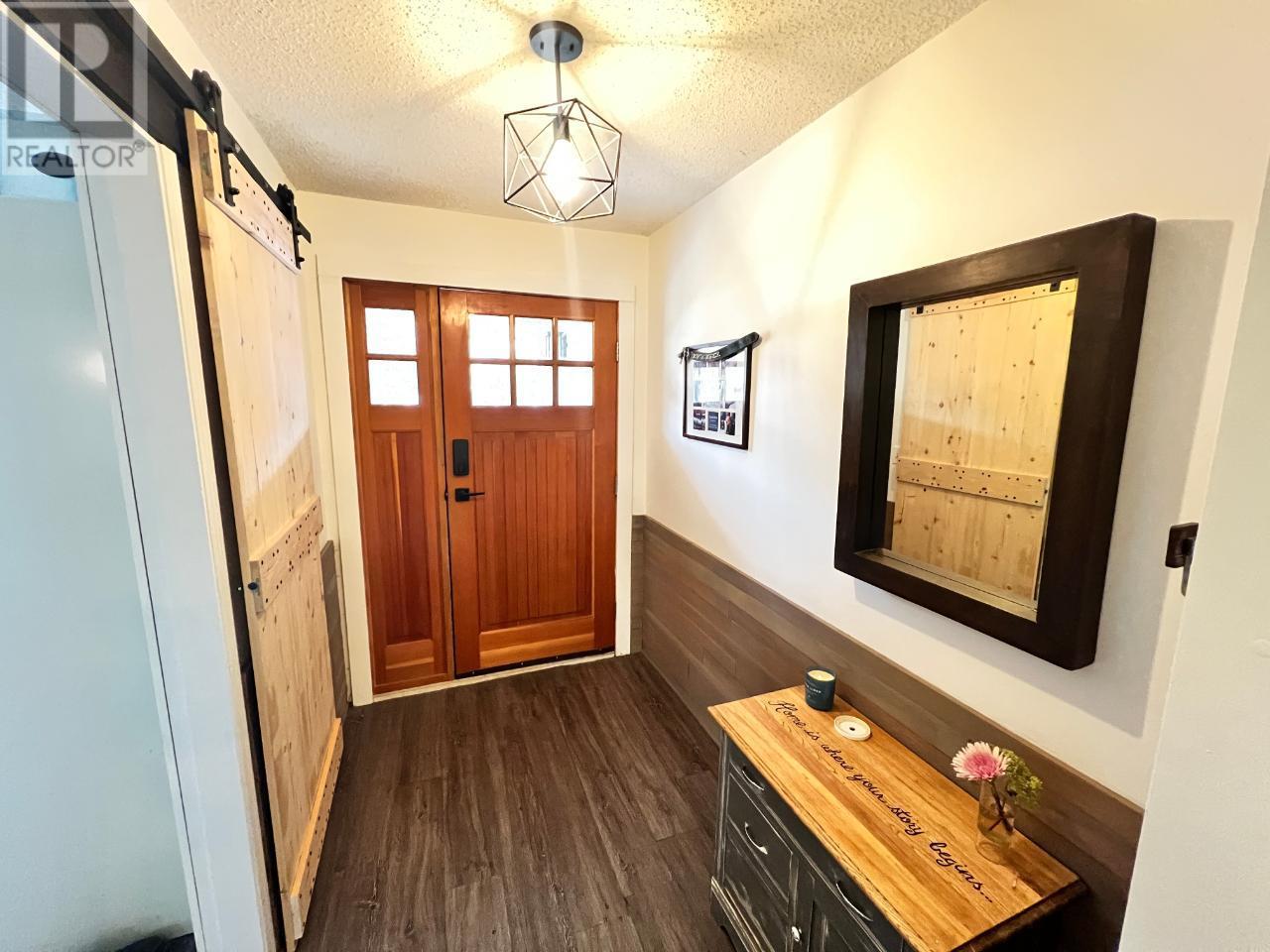 271 MIDDLE BENCH Road