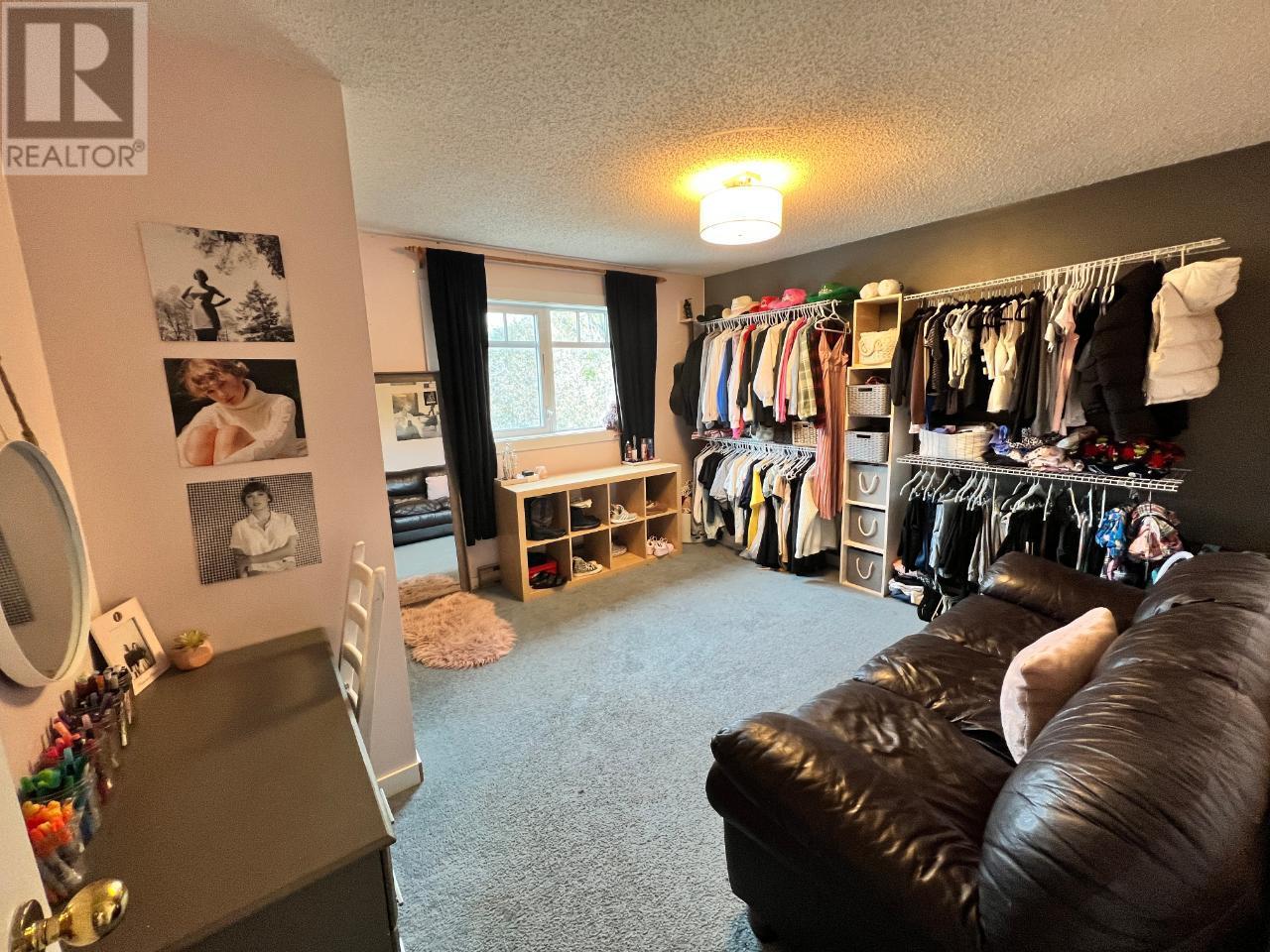 271 MIDDLE BENCH Road